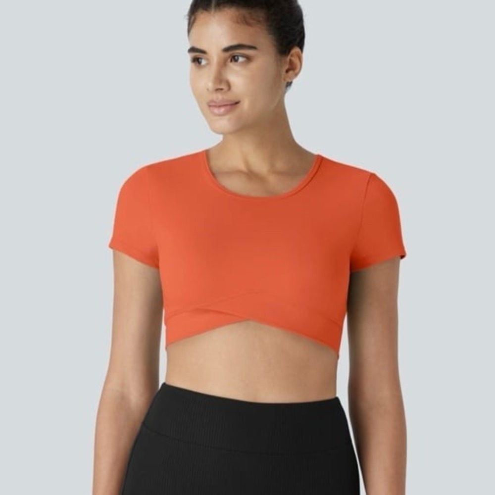 Halara SoftlyZero Plush Crossover Hem Cropped Sports Top Tigerlily XS